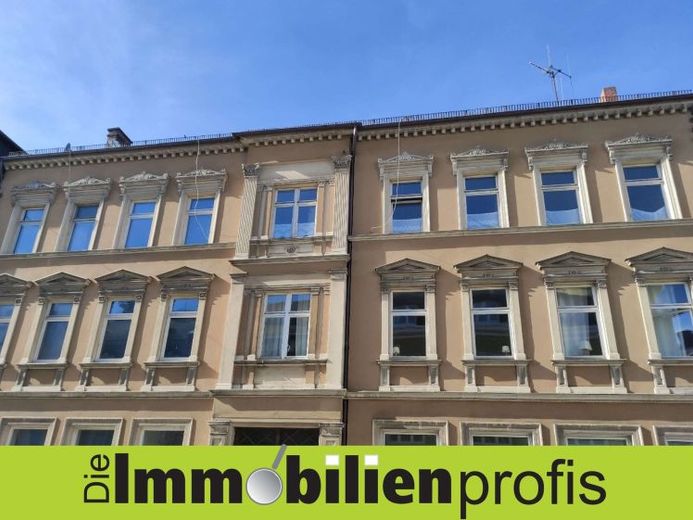 Repräsentatives Mehrfamilienhaus als Aufteilungsobjekt in Hof – फोटो 1