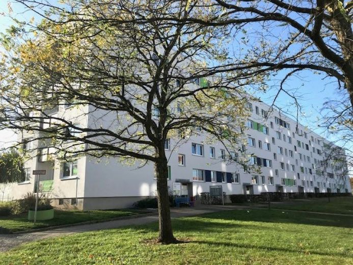 Schöne 3 Zimmer Wohnung mit Blick ins Grüne! – Foto 1