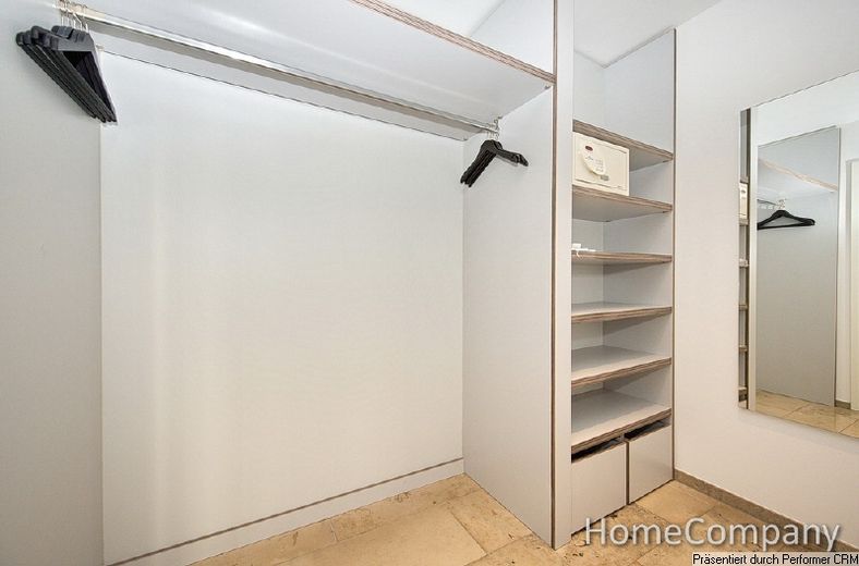 Exklusive große Apartmentwohnung im Zentrum von Düsseldorf im japanischen Viertel, PKW-Stellplatz möglich – 820885681b51e3a25f728ab0ba0b2cf9965655f9.jpg