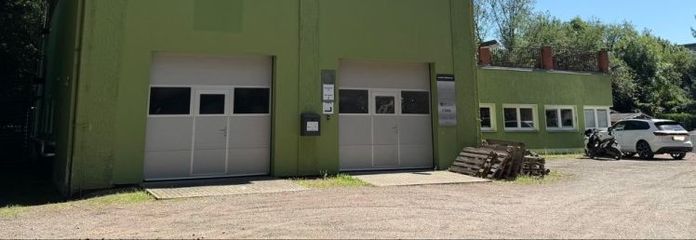 Vielseitiges Gewerbe in Altchemnitz, Lager, 2 Garagen, flexible Büroflächen