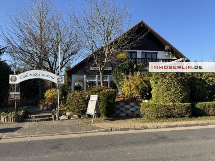 IMMOBERLIN.DE - Etablierte Gastronomie mit Einliegerwohnung & Südgarten – Foto 1