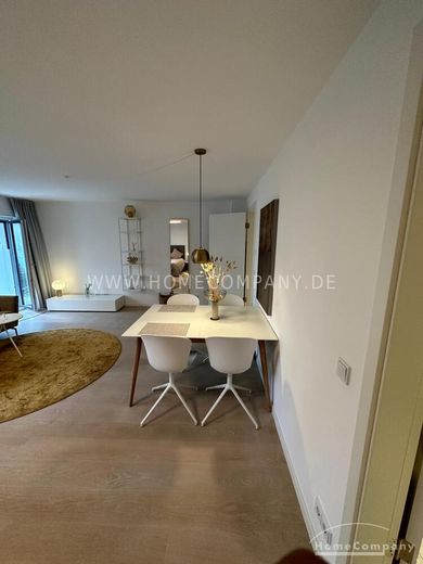 Hochwertig möbliertes 1-Zimmer-Apartment in Neuhausen – 1ca4315877fdd391c2c08b740510e3c01895b4e3.jpg