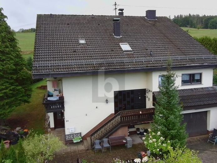 PHOTOVOLTAIK, BÜRO, VIEL PLATZ, FUßBODENHEIZUNG – Foto 1