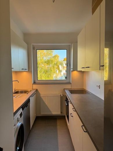 1 möbliertes Zimmer in renovierter 4-Zimmer-WG in Berlin-Spandau – Küche