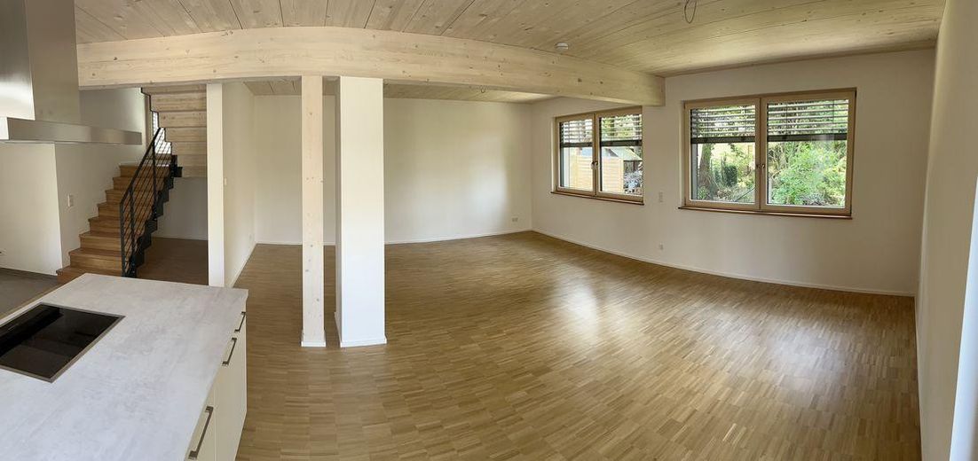 5-room apartment in an eco-friendly timber house – Wohnbereich