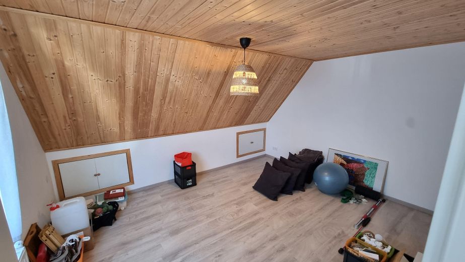 Hochwertiges Einfamilienhaus Alsdorf bei Betzdorf – Kind/Schlafen/Arbeiten