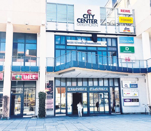 Einzigartiges LUXUS Penthouse im Herzen Gersthofen´s – 50 Geschäfte fußläufig 
