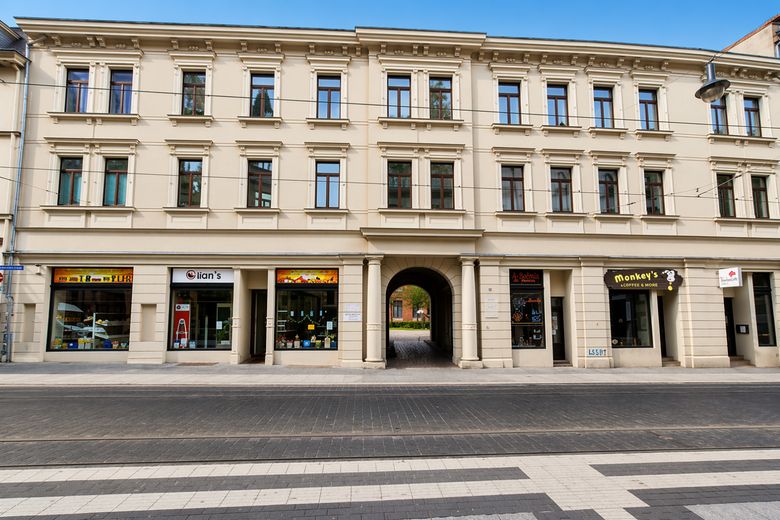 Top-Innestadt-Lage Halle: Stilvolle 2‑Zimmer‑Wohnung mit moderner Küche – Aussenansicht