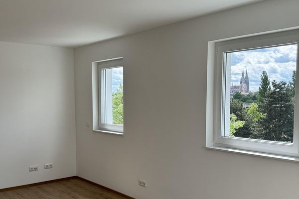 YENİ YAPI Enerji Verimliliği Evi 40 - Regensburg-Steinweg'de balkonlu ve Katedral manzaralı yüksek kaliteli 2 odalı daire