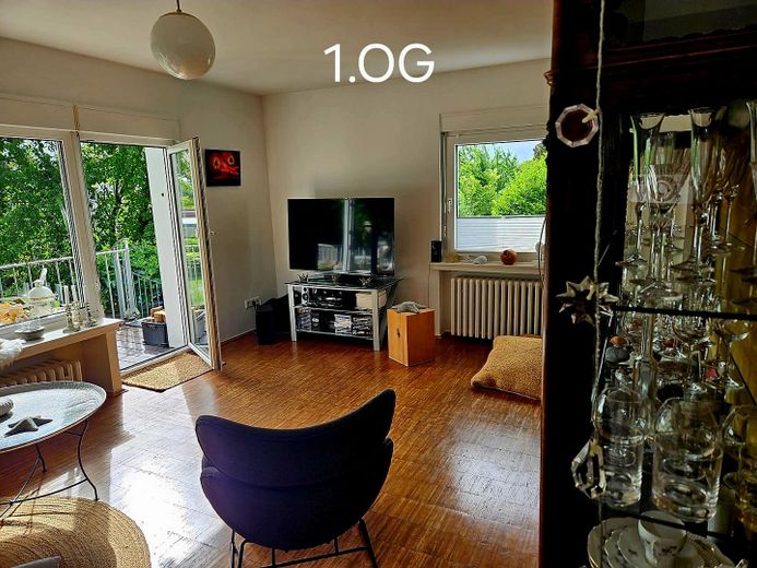 Top gepflegtes Haus*traumhafter Garten*zentrumsnah & naturverbundener Stadtteil Köln*3 Wohnkonzepte – 1.OG WZ Ausgang Balkon&Garten