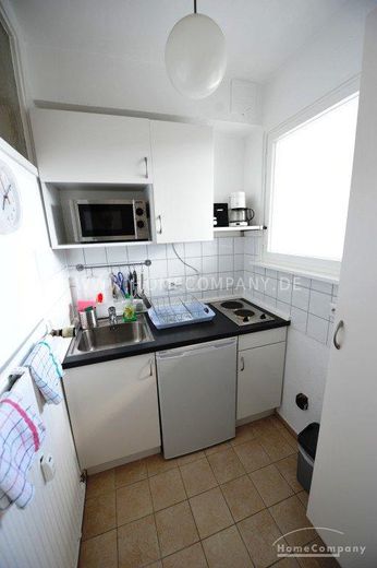 Schicke 1 Zimmer Wohnung in Berlin Wilmersdorf, möbliert – 02094e26da45addec76a42caec7789bd4e45b600.jpg