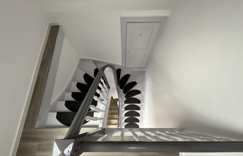Treppe zum DG