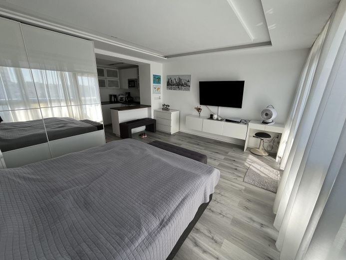 Modernes und vollmöbeliertes Studio in Frankfurt am Main – Foto 1