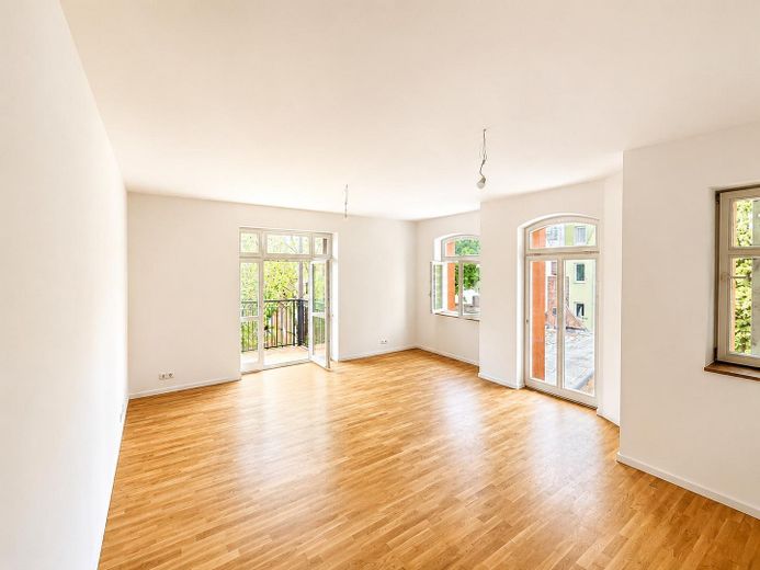 Erstbezug: super gemütliche 2 Zimmer-Wohnung mit Balkon – Wohnen-Essen-Küche