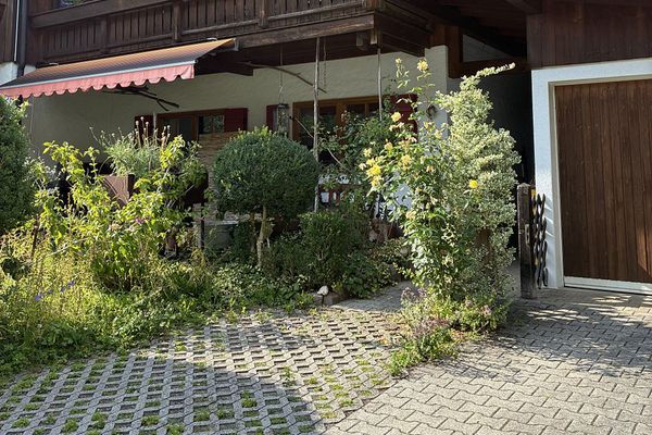 Gepflegtes Reiheneckhaus in ruhiger Lage
