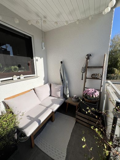 Bellissimo appartamento di proprietà di 3,5 locali con 2 balconi – Foto 8