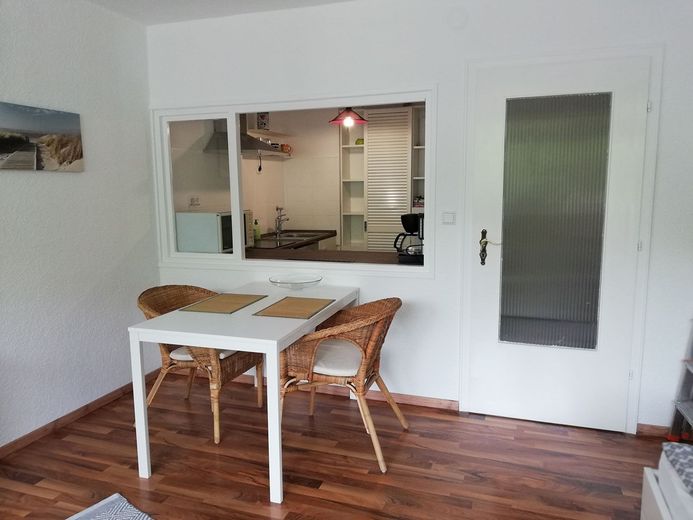 Fully equipped apartment, central city location near the hospital, immediately available, private sale – Foto 3