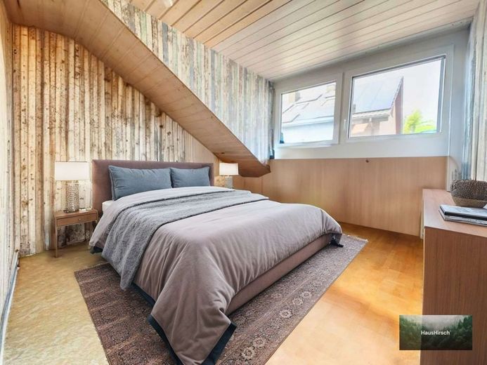 OG Schlafzimmer 1