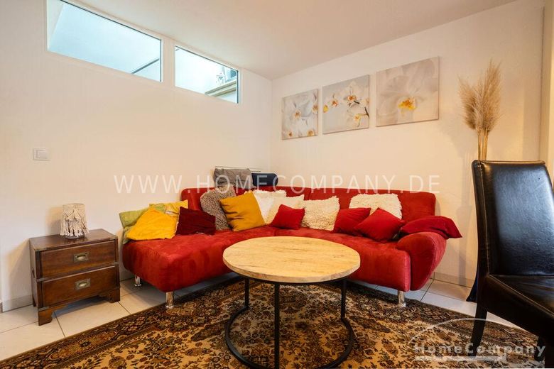 Außergewöhnlicher Designer-Bungalow mit Indoor-Pool, Heimkino  &  Smart-Home in ruhiger Naturlage – ded20c86e9f5119ce93f8d6e5ba0049641a18b84.jpg