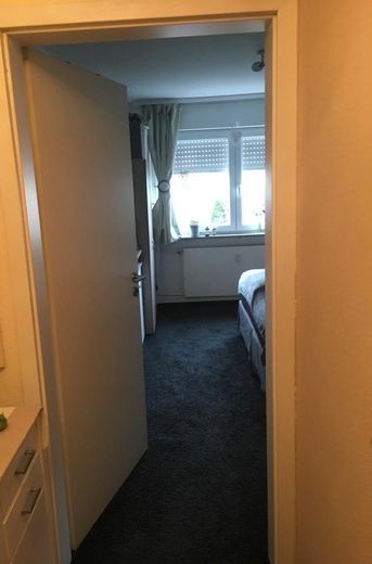 Wohnung 2,5 Zimmer – Schlafzimmer-Eingang