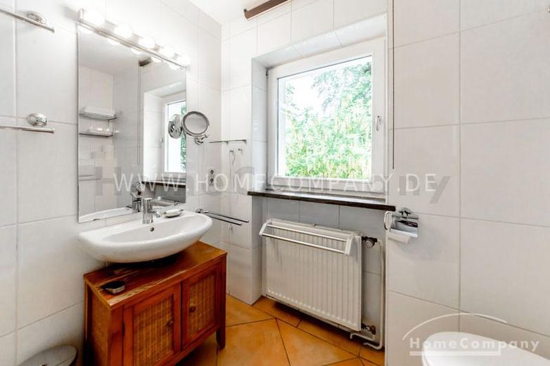 Lichtdurchflutete möblierte 5-Zimmer-Wohnung in Traumlage in Solln – 7c29f2b542e03db945d34f3660a7eeefe6c19e72.jpg
