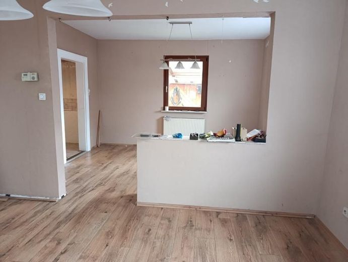 Kleines EFH mit Garten und Terrasse in Jockgrim – Bild 1