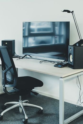 Bürofläche 57m² zentrumsnah in Leipzig - provisionsfrei – Arbeitsplatz Beispiel
