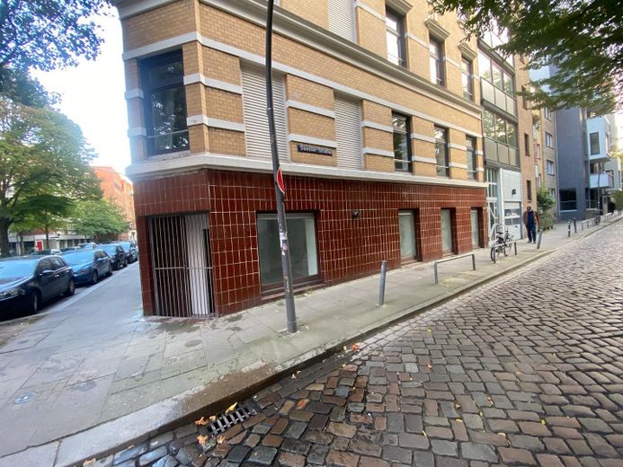 Vielseitig nutzbare Gewerbeflächen in St. Georg – frisch renoviert – Außenansicht