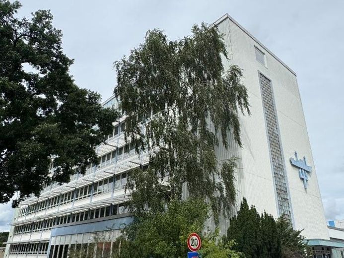 1 oder 10 Büroräume? Wieviele benötigt Ihr Business? 28, 100 oder mehr als 1.000m2? – फोटो 1