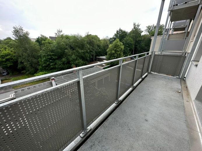 3.. OG + großer Balkon - WG-gerecht - 1. Monat kaltmietfrei – Foto 1