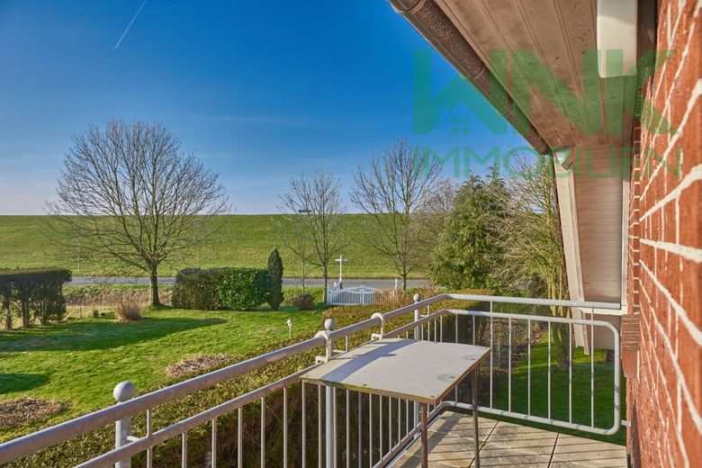Ruhige Maisonettewohnung mit Balkon 
in Deichnähe – exklusiver Deichblick