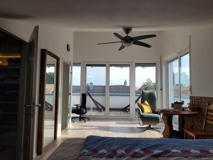 2. Stock: Studio Gesamtblick