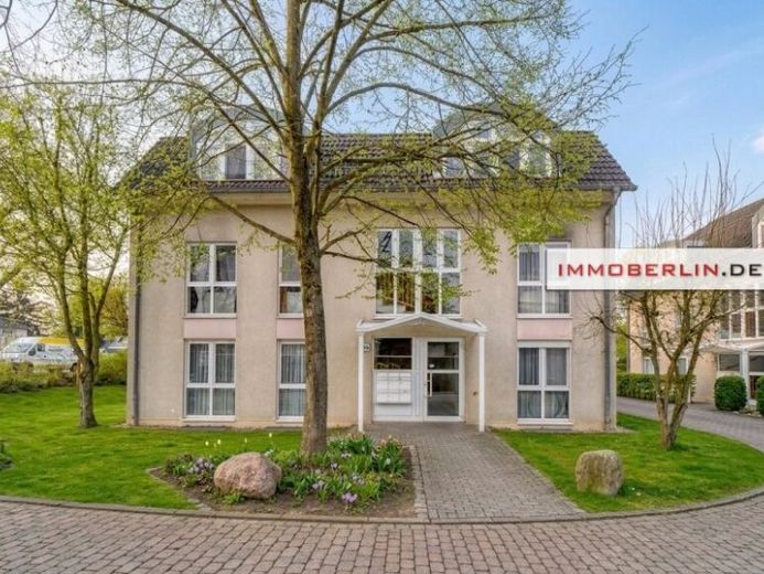 IMMOBERLIN.DE - Bellissimo appartamento con balcone esposto a sud-est in piacevole posizione – Foto 1