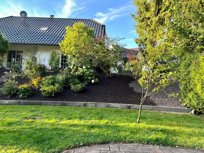 Charmantes Einfamilienhaus in idyllischer Lage von Waldbröl - Rossenbach – Garten mit Poolstellfläche
