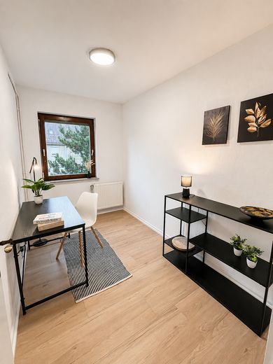 Renovated terraced house, new heating system, PV, no commission! – Photo 12