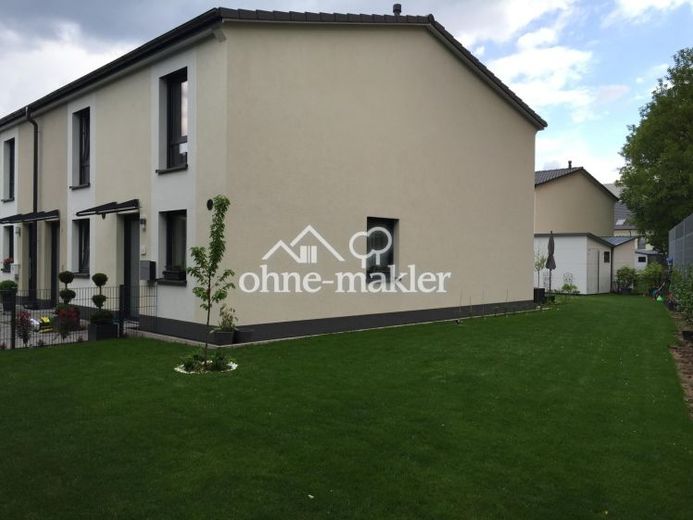 Modernes & Energieeffizientes Reihenendhaus mit großem Garten – Foto 1
