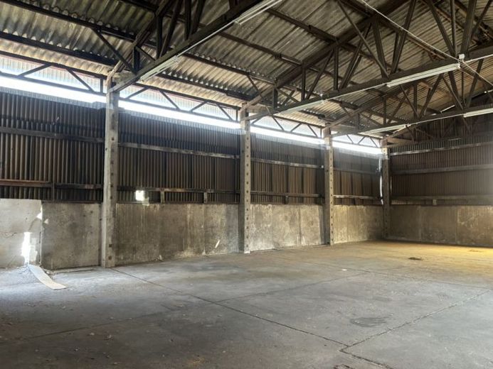 Optimale Lagerhalle in Weinböhla! – Foto 1