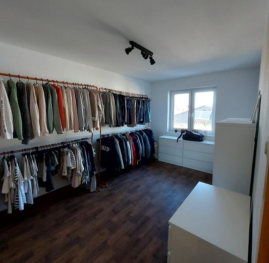 Appartement moderne de 4 pièces avec solaire pour la préparation de l’eau chaude – Photo 12