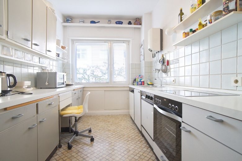 Appartamento con splendida terrazza sul giardino, posizione tranquilla nel quartiere sud, due camere da letto – 4153c02a4e4d93f7b621a47cafa3bd8cc21330a3.jpg