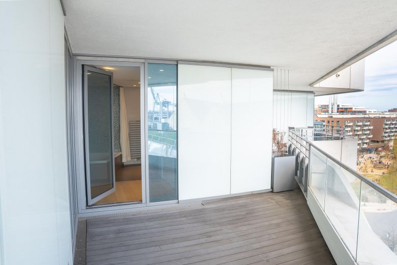 Designwohnung im Marco Polo Tower – mit Blick auf das Wendebecken des Hafens – Foto 9