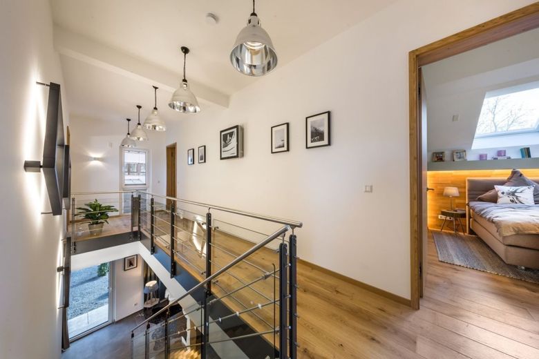 SMARTES EINFAMILIENHAUS MIT VIEL LIEBE ZUM DETAIL – Ansicht Galerie