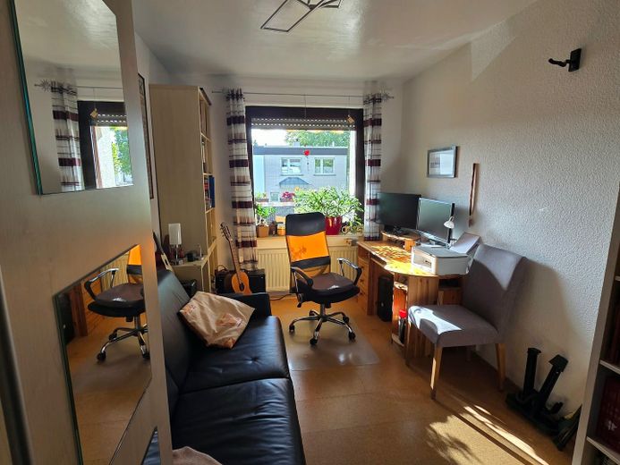 -provisionsfrei- 3-Zimmer-Wohnung mit Balkon, EBK & Garage in der Aplerbecker Mark – Büro/Kinderzimmer/...