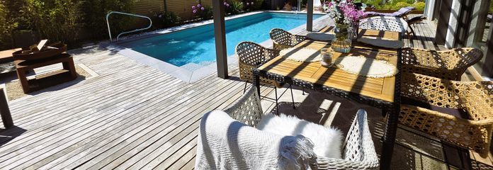 Traumhaftes Zuhause mit Urlaubsfeeling – weitläufige Terrasse