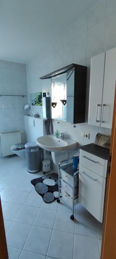 Neuwertige Badmöbel