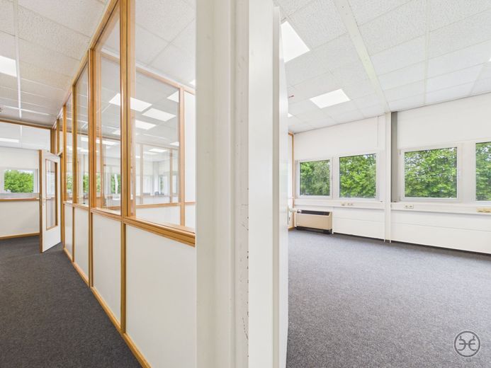 Büro &amp; Werkstattflächen in Industriegebiet zu Vermieten | Tweelbäke | Oldenburg – CAM05560G0-PR0049-STILL018