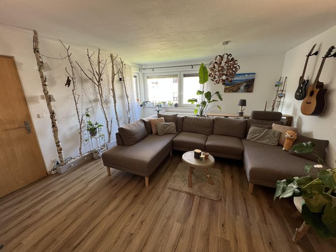 Bellissimo appartamento di proprietà di 3,5 locali con 2 balconi – Foto 2