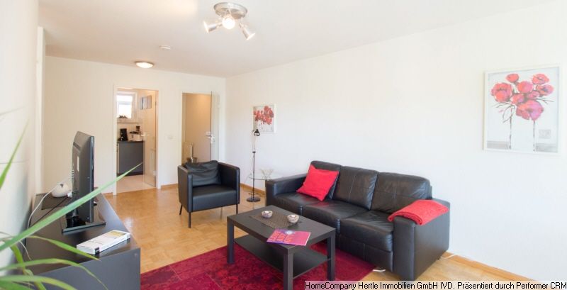 Modern möbliert mit Balkon für 2-6 Monate fußläufig zum Bahnhof und Innenstadt, Freiburg. – cd1bfb8818bfa73e8391e28a98c864ba13f56d23.jpg