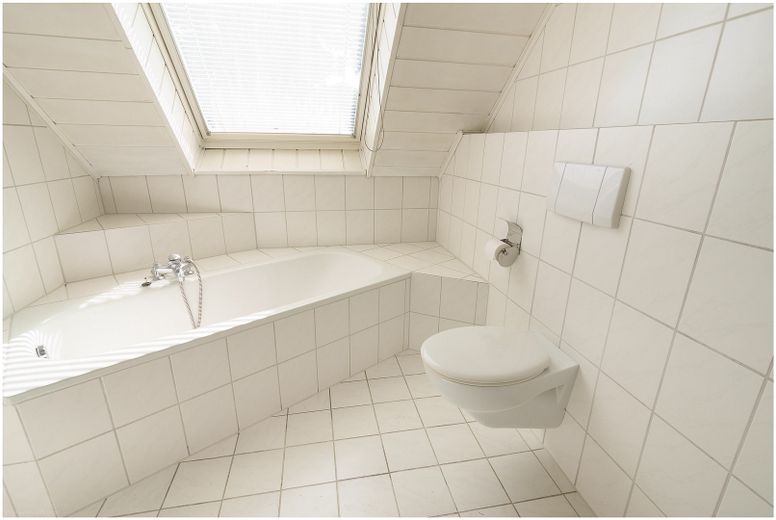 Badewanne / WC