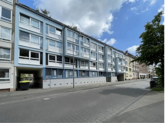 Top Lage in Ehrenfeld - Möblierte, exklusive 1-Zimmer-Wohnung – Straßenansicht II