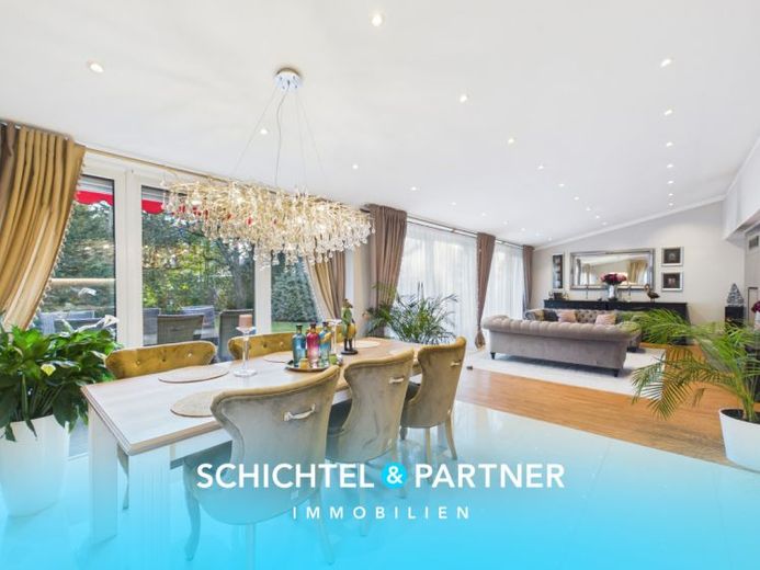 Osterholz | Dream Single-Family Home with Large Garden and Building Land – Photo 1